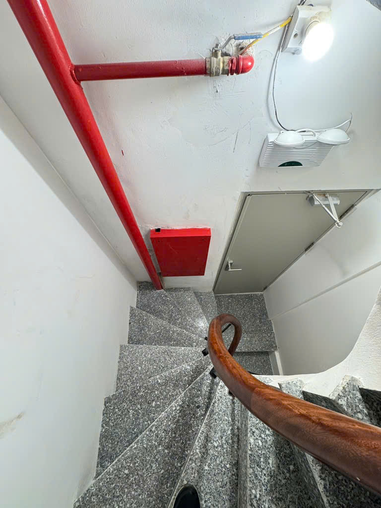 CCMN DÒNG TIỀN BÁN GẤP NHÀ phố Nguyễn Đức Cảnh, Hoàng Mai - 56m 7 Tầng Mặt ngh thông - Ô tô. Chỉ - Ảnh 3